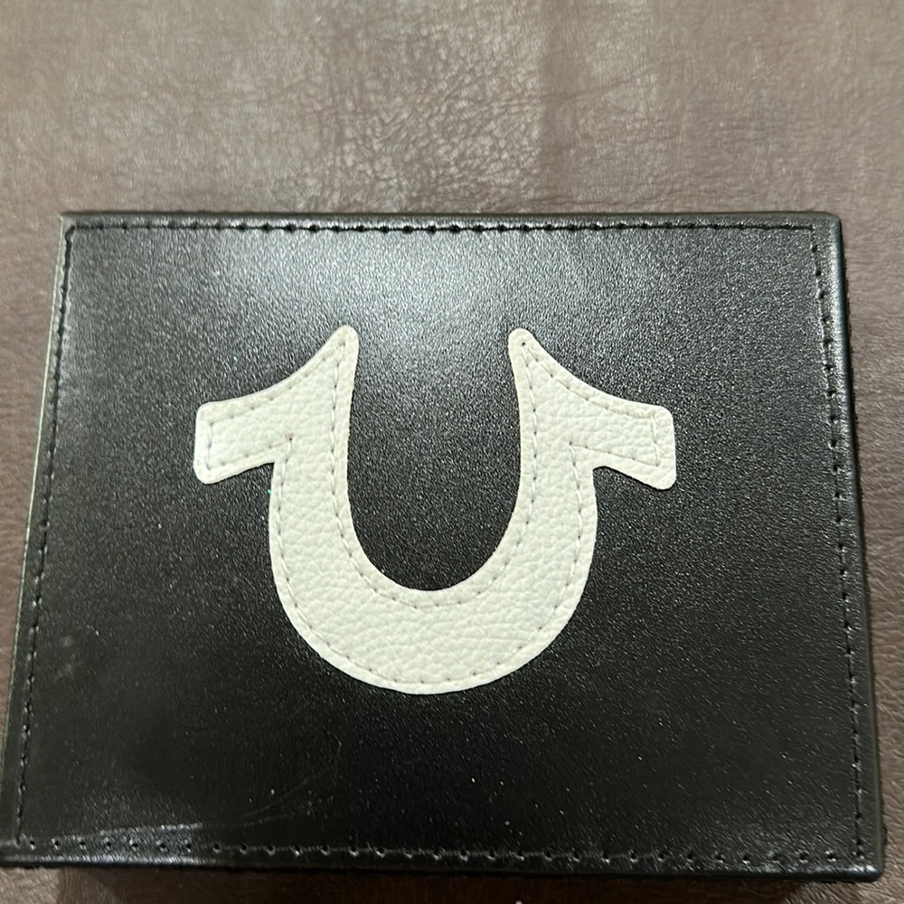 Brand new true religion wallet